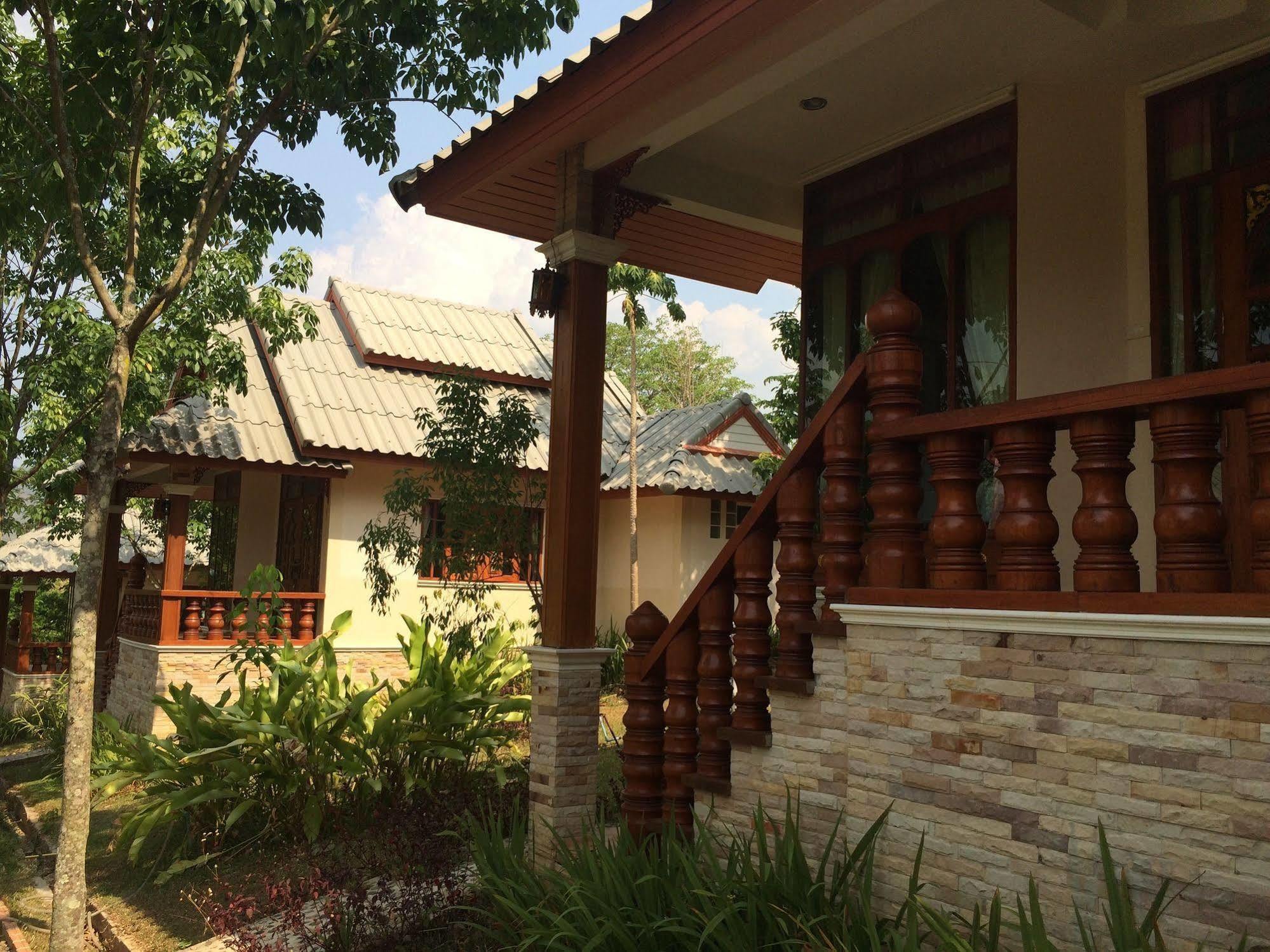Mont Goei Pai Hotel Exterior foto
