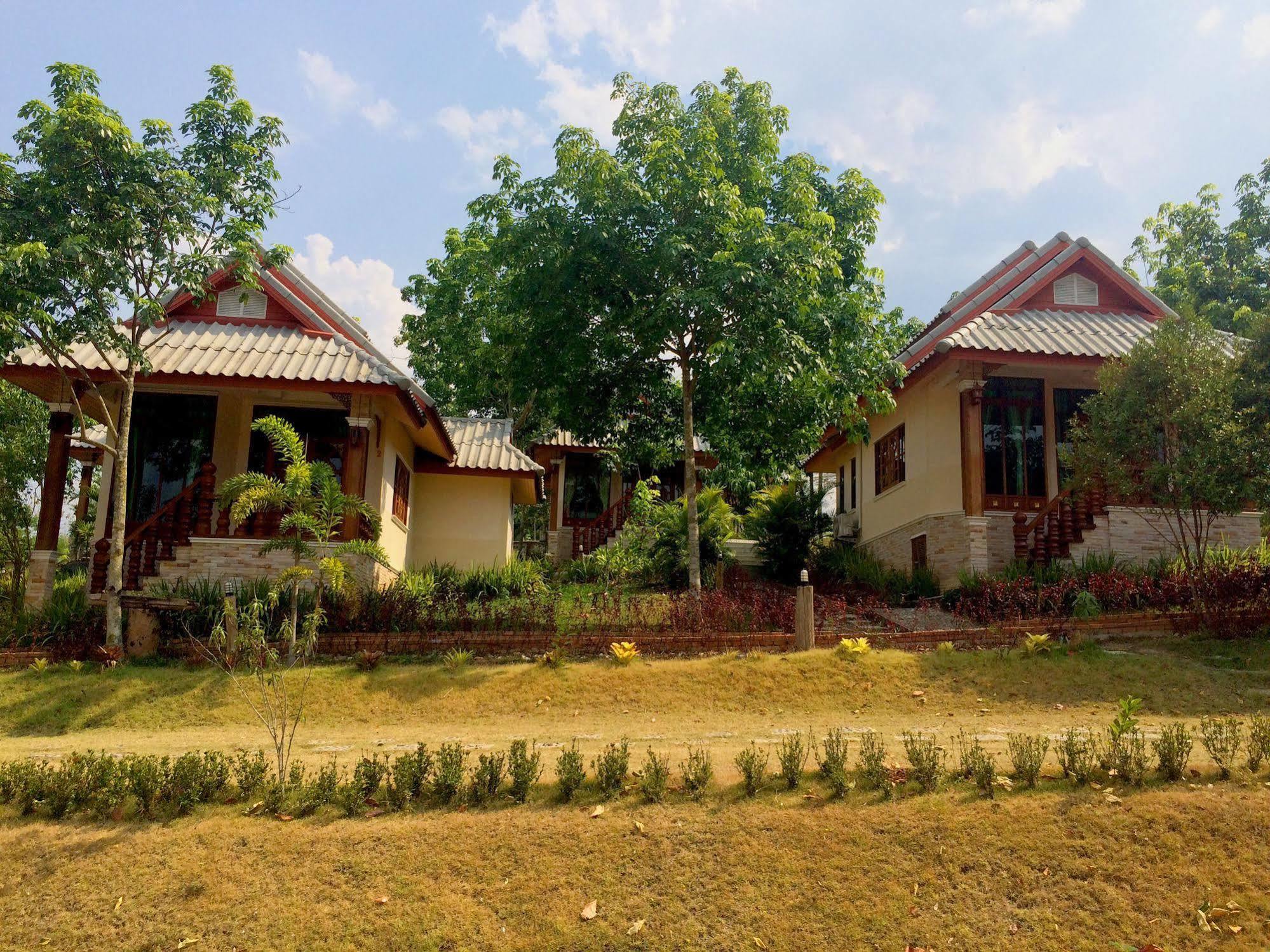 Mont Goei Pai Hotel Exterior foto