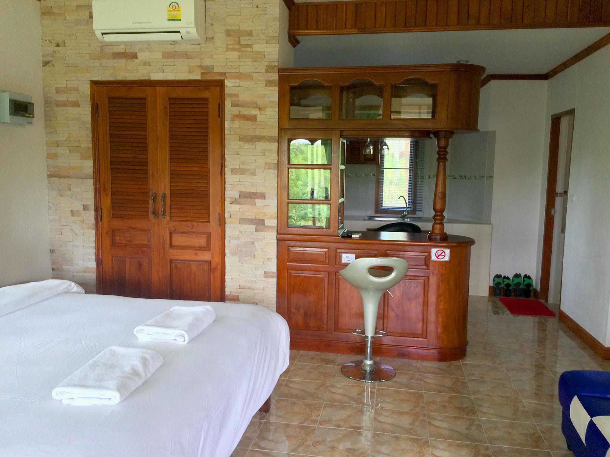 Mont Goei Pai Hotel Exterior foto
