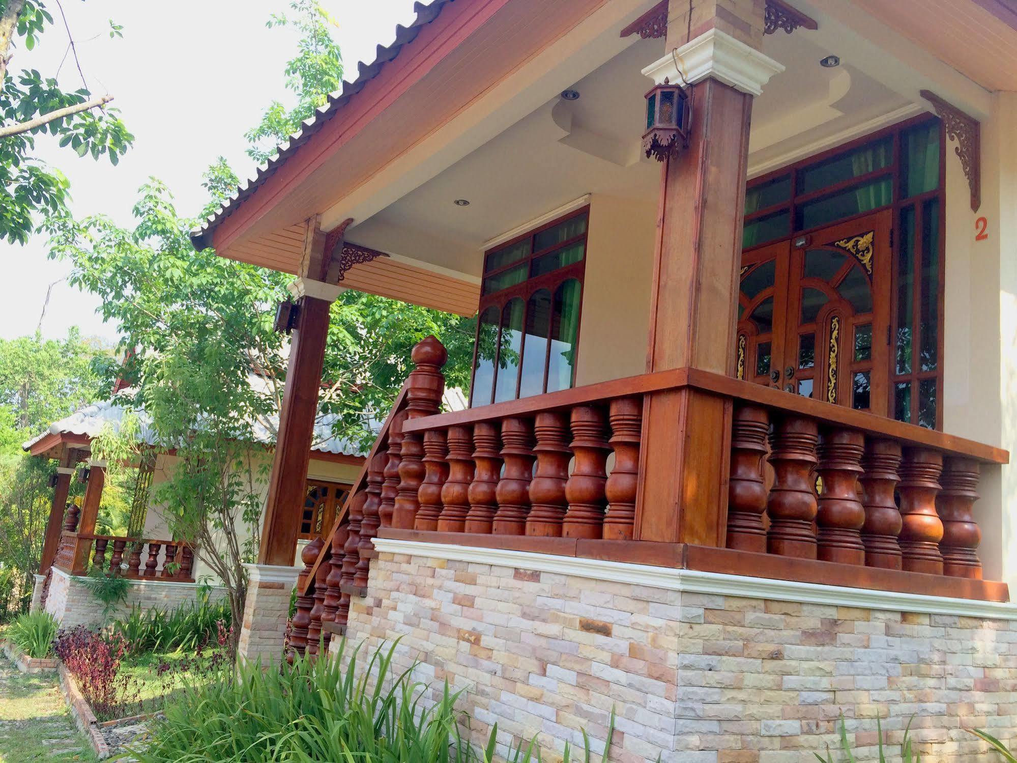 Mont Goei Pai Hotel Exterior foto